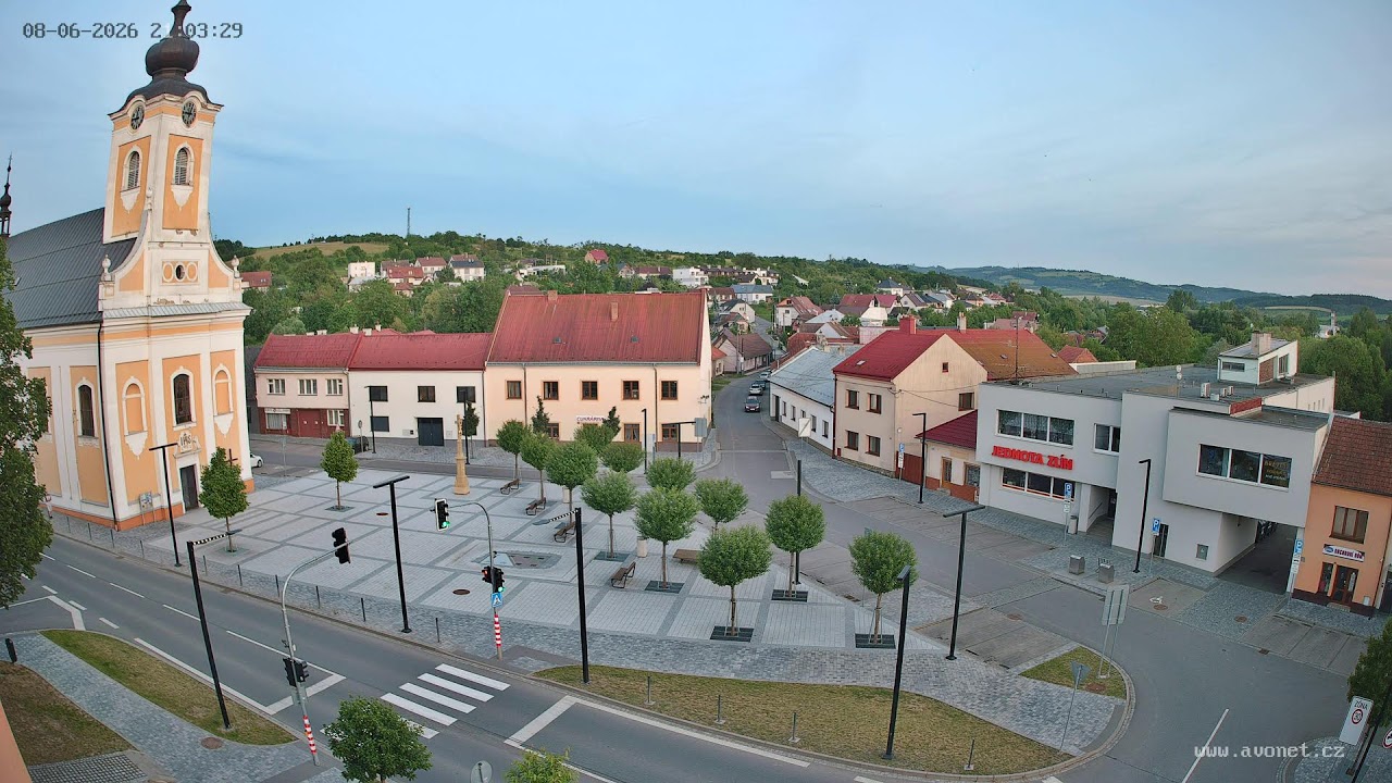 Webkamera Slušovice náměstí Svobody